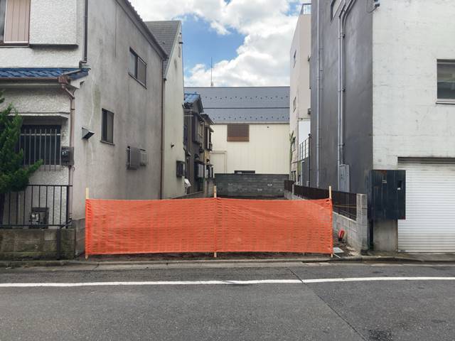 東京都大田区西糀谷の鉄骨造2階建て建物解体工事後の様子です。