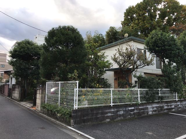 株式会社レクトのその他工事 樹木撤去 擁壁撤去 駐車場舗装など の実績はこちらから